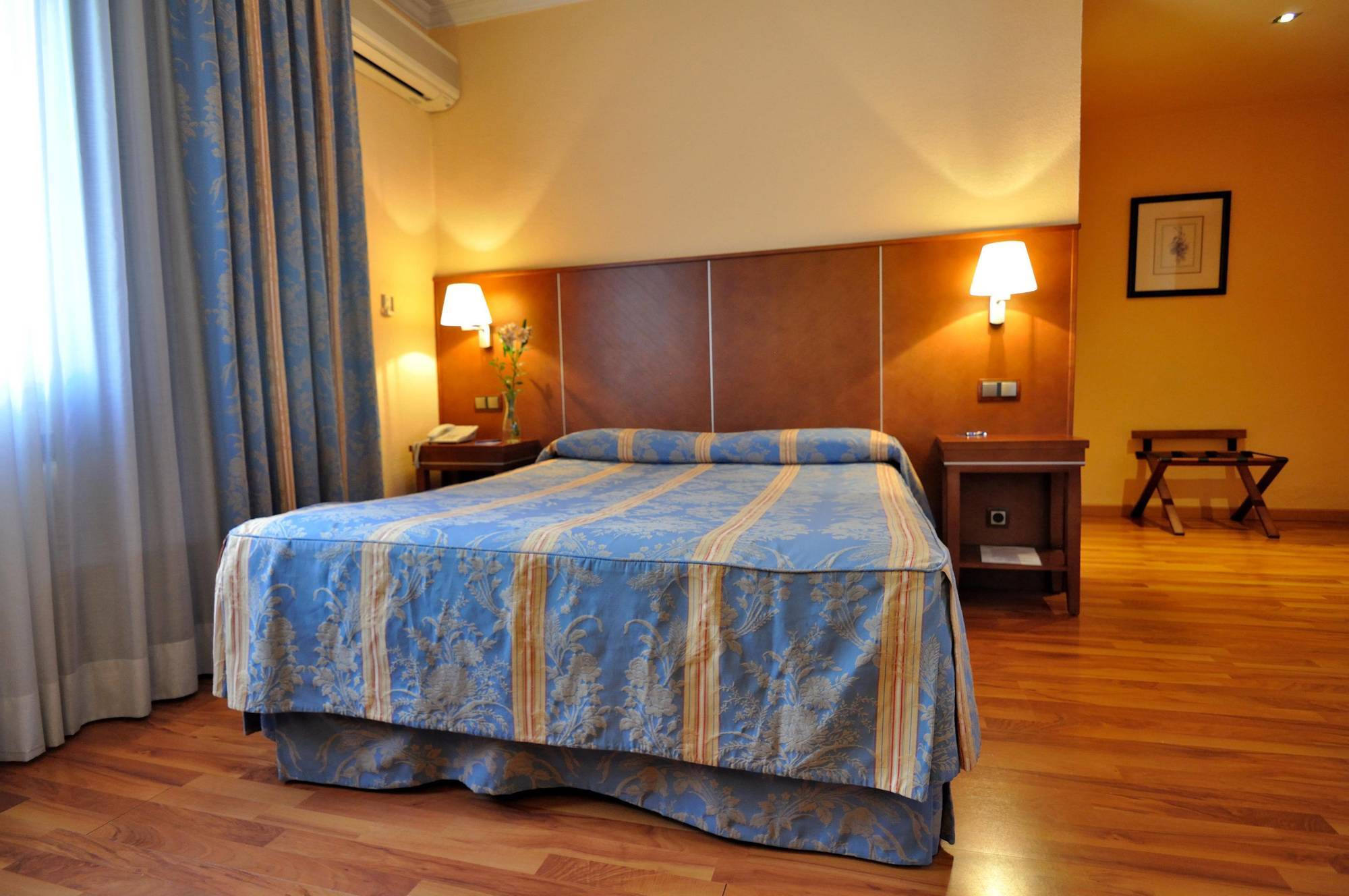 Hotel Casón Del Tormes Madri